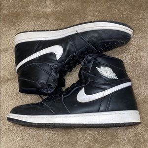 Black & White Jordan 1